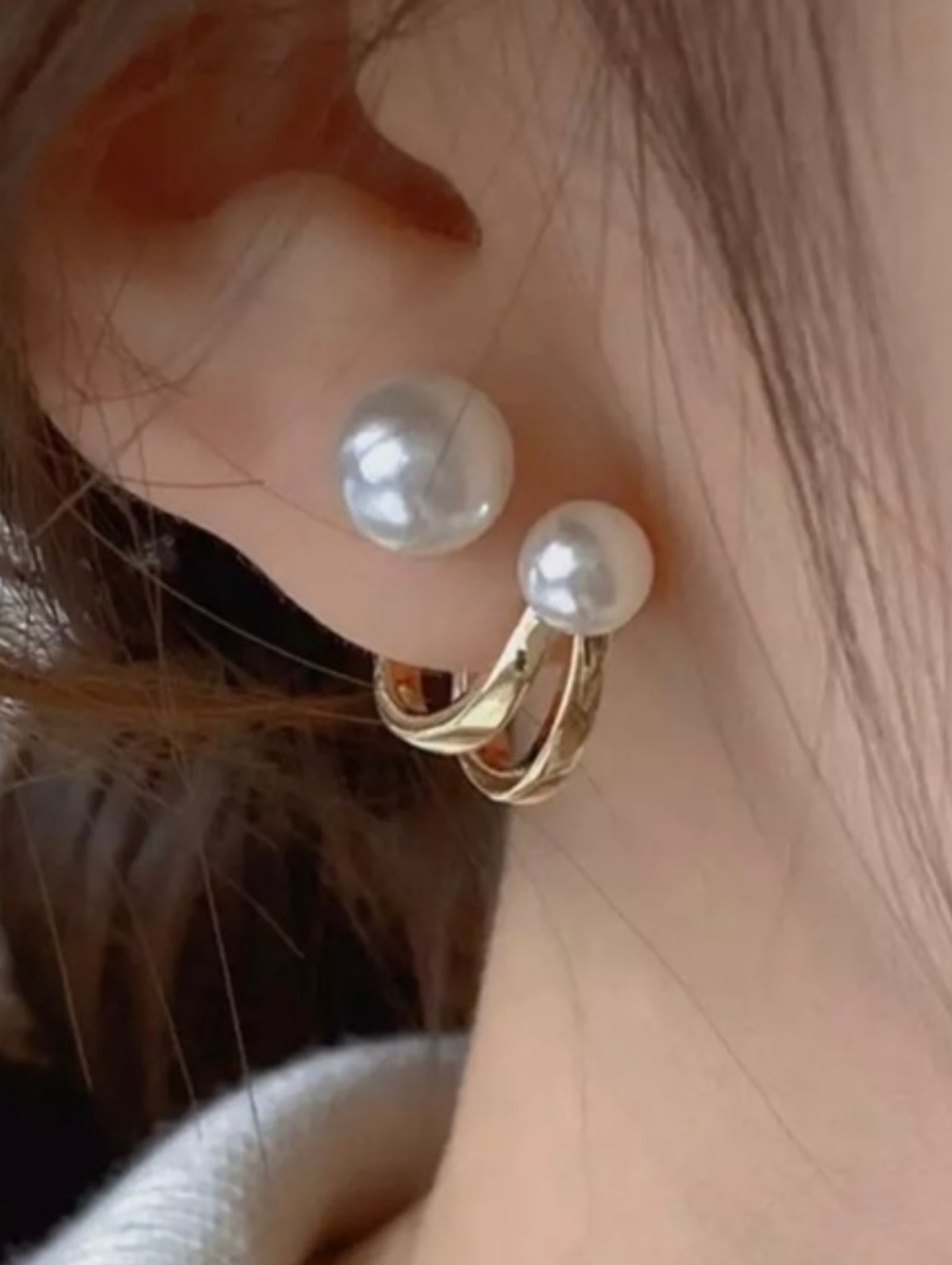 PEARL EARRINGS